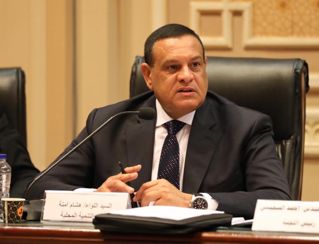 الفئات المستثناة.. الحكومة تحذر من مخالفة أصحاب المحال للمواعيد الشتوية